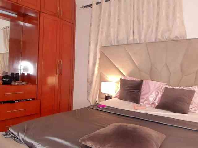 serena_ webcam