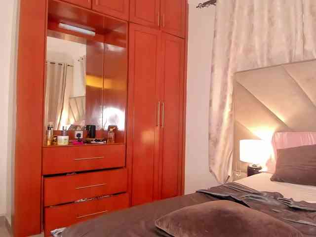 serena_ webcam