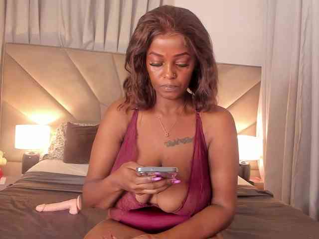 serena_ webcam