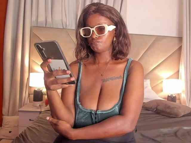 serena_ webcam
