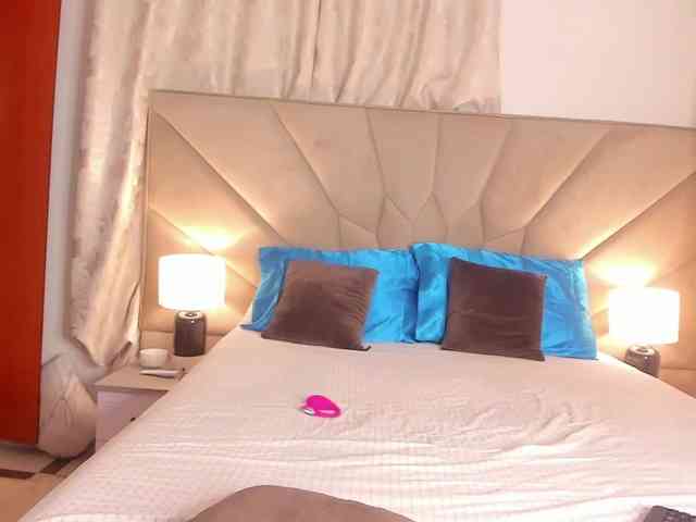 serena_ webcam