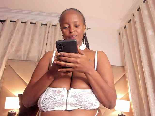 serena_ webcam