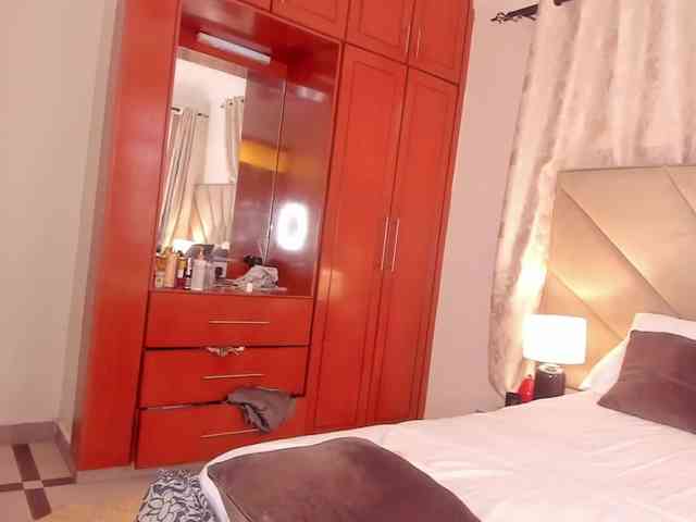 serena_ webcam