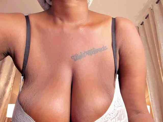 serena_ webcam