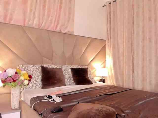 serena_ webcam