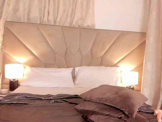 serena_ webcam