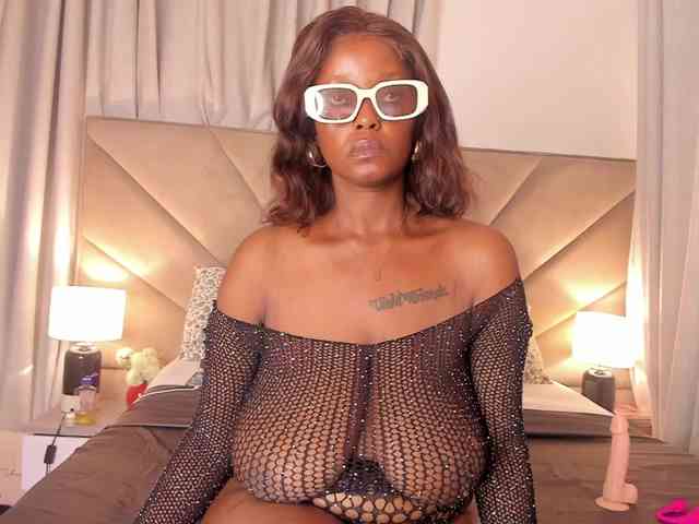 serena_ webcam