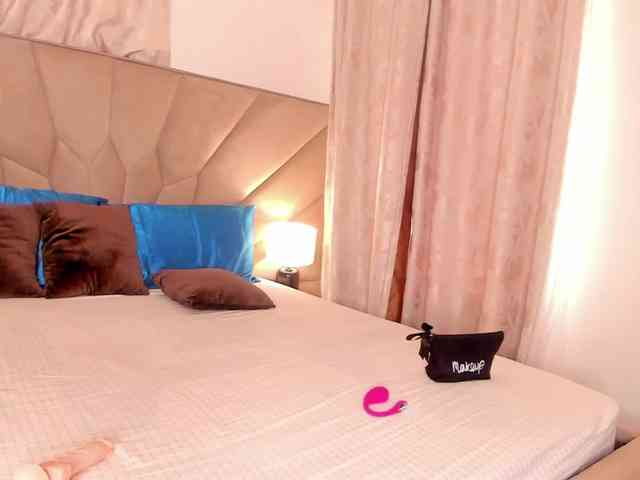 serena_ webcam