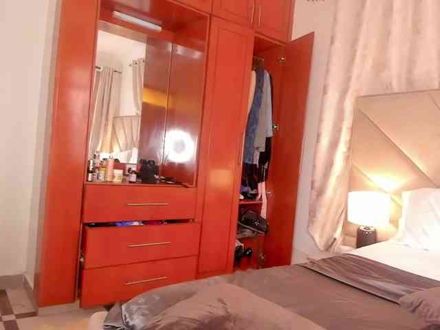 serena_ webcam