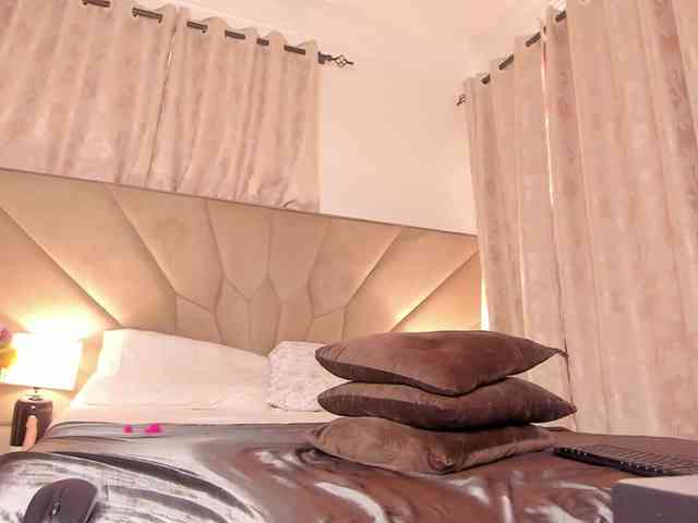 serena_ webcam