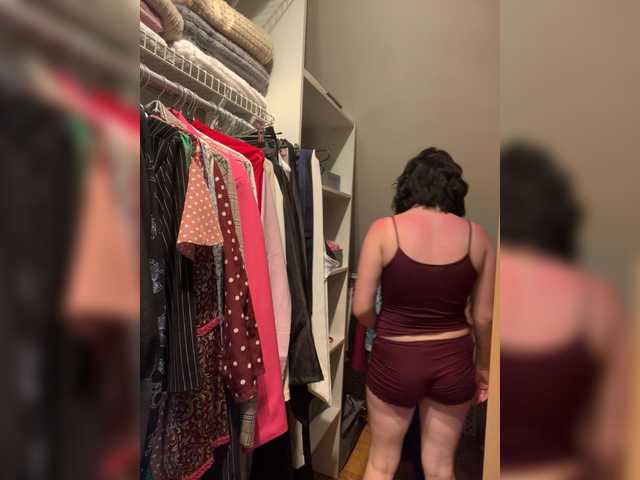 BustyLina live webcam show