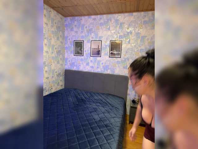 CurvyWoman-