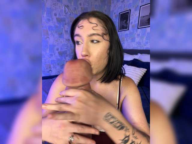 CurvyWoman- live cam on BongaCams