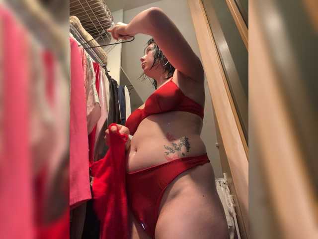 BustyLina live webcam show