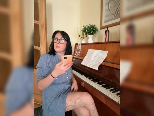 CurvyWoman- live cam on BongaCams