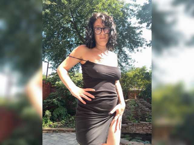 BustyLina