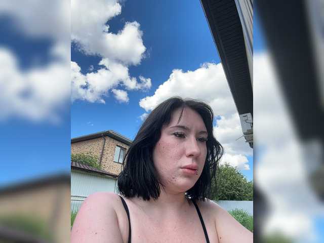 CurvyWoman- live webcam show