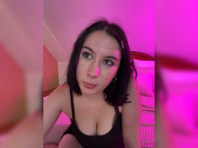 CurvyWoman- live cam on BongaCams