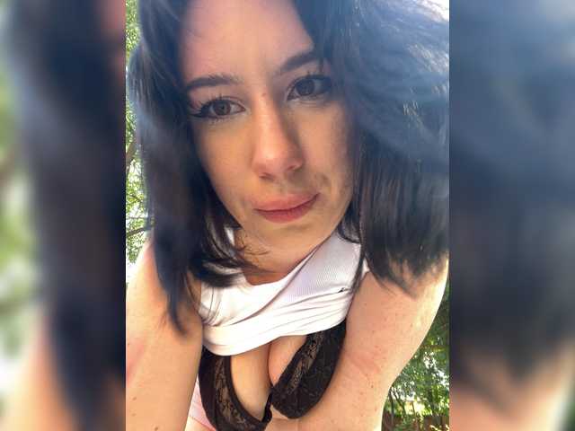 CurvyWoman- live cam on BongaCams