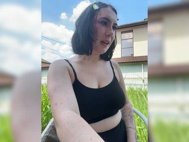 curvywoman- online