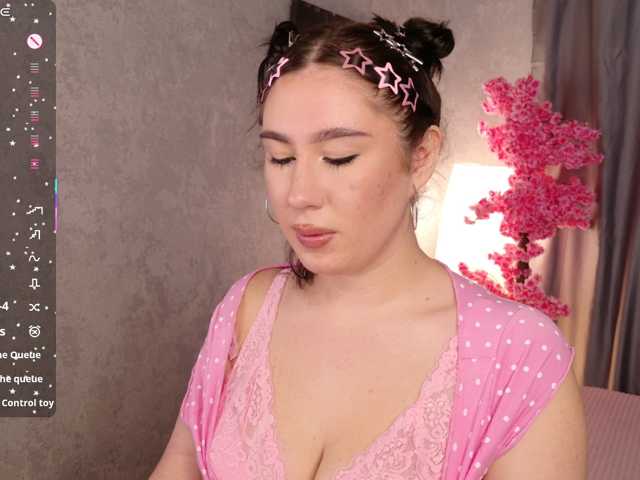 CurvyWoman- live cam on BongaCams