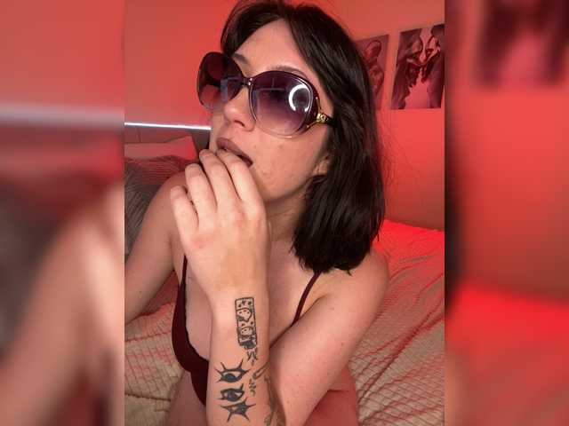 CurvyWoman- live cam on BongaCams