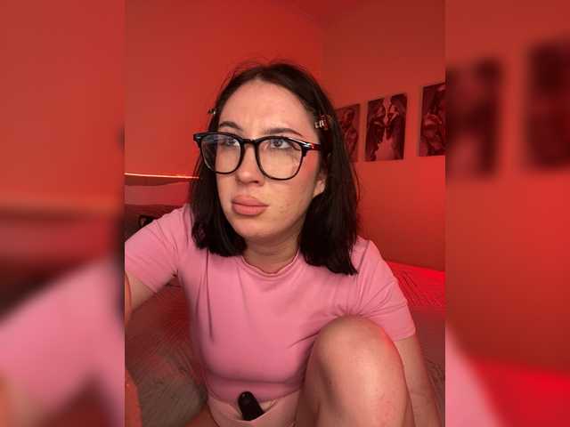 CurvyWoman- live cam on BongaCams