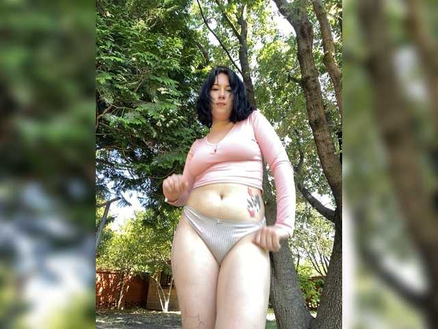 CurvyWoman- live cam