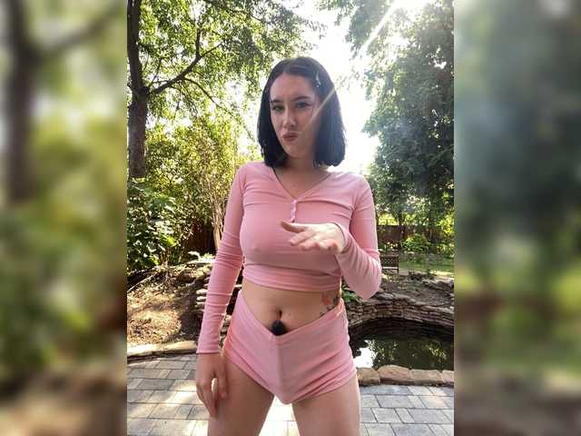 Live трансляция BustyLina - slutnetki.online