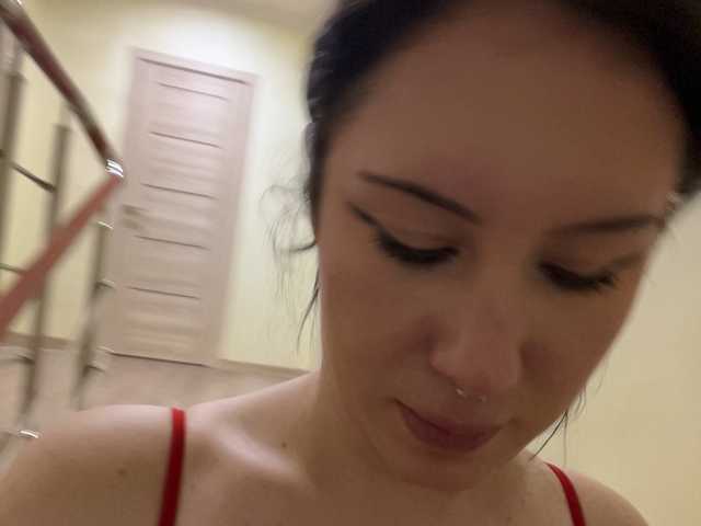 CurvyWoman-
