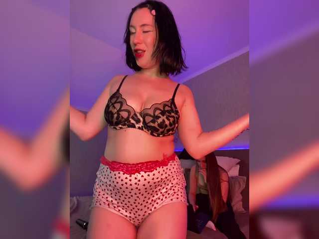 CurvyWoman- live webcam show