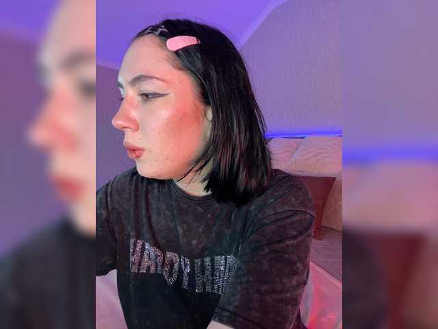 CurvyWoman- live webcam show