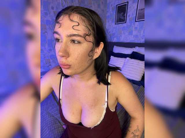 CurvyWoman- live cam on BongaCams