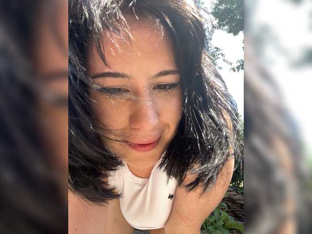 CurvyWoman-