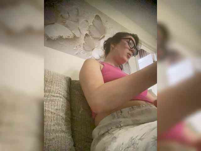 Modelo: BustyLina