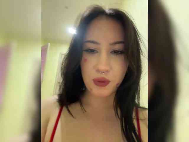 CurvyWoman-