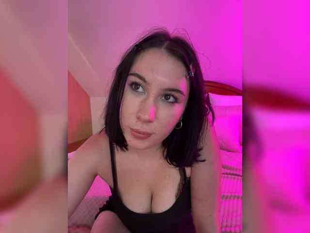 CurvyWoman-