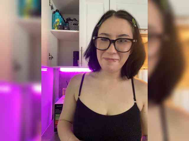 BustyLina