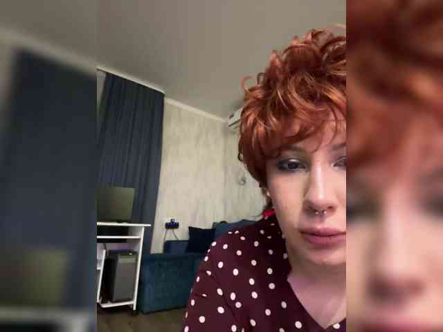 BustyLina