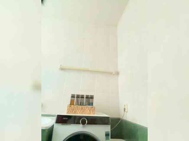 BustyLina webcam