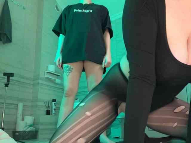CurvyWoman- live show