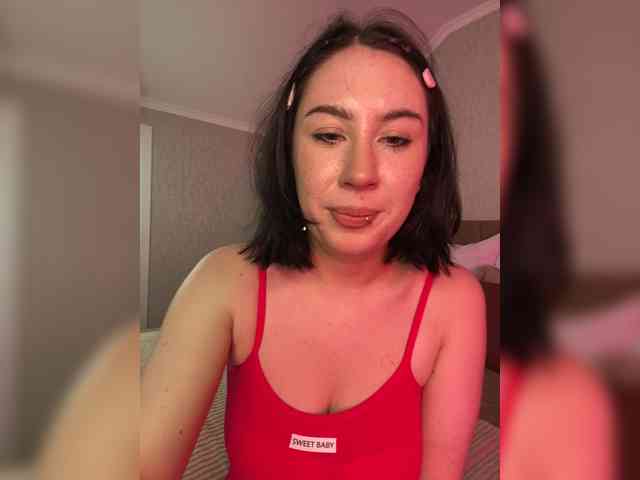 BustyLina webcam