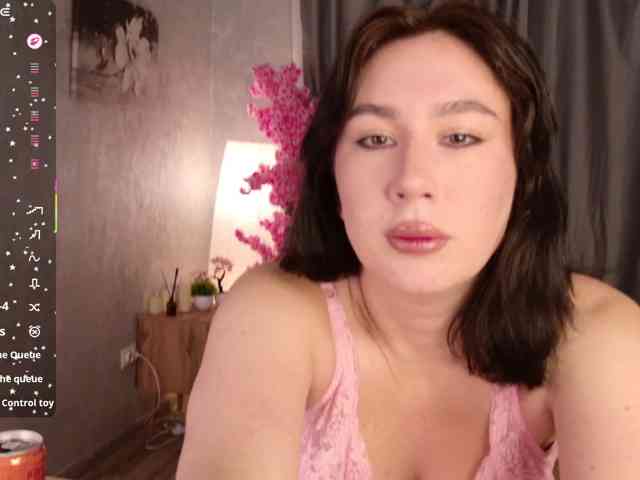 CurvyWoman-