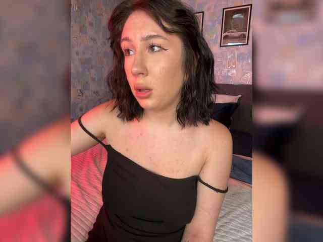BustyLina