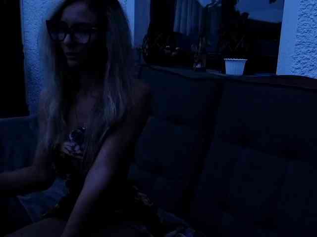 SilviaSweetheart webcam
