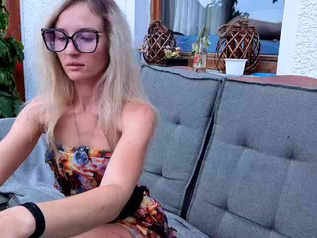 SilviaSweetheart webcam