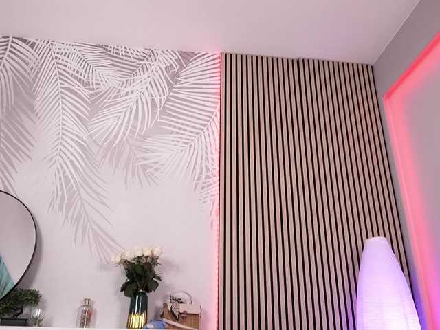 sisi-von-dee live cam on BongaCams