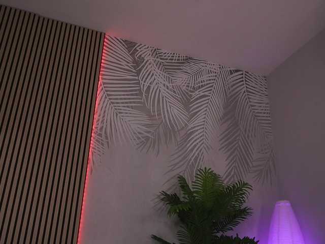 sisi-von-dee live cam on BongaCams