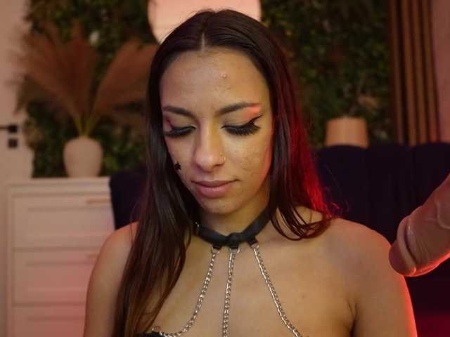 sisi-von-dee