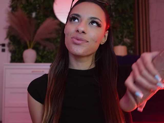 sisi-von-dee